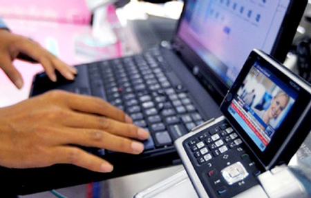 Vietnam acoge ola de inversión en tecnología informática